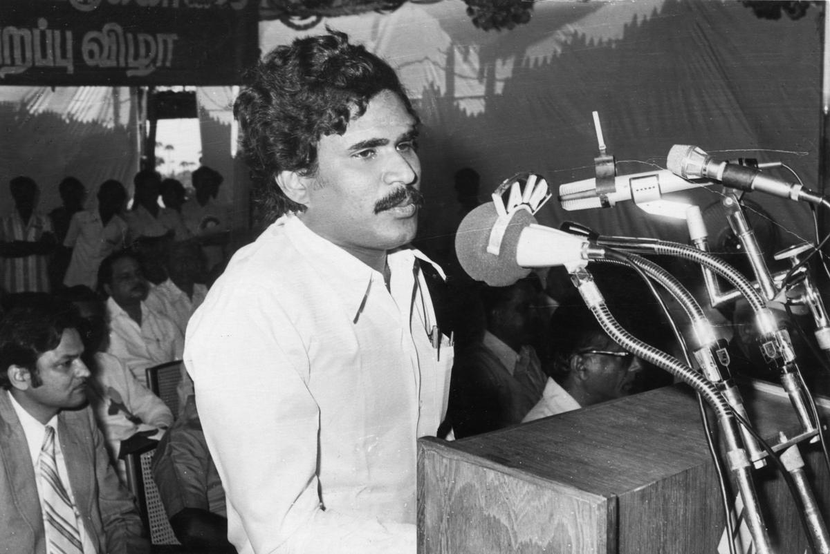 थिरुनवुककारसार। फ़ाइल