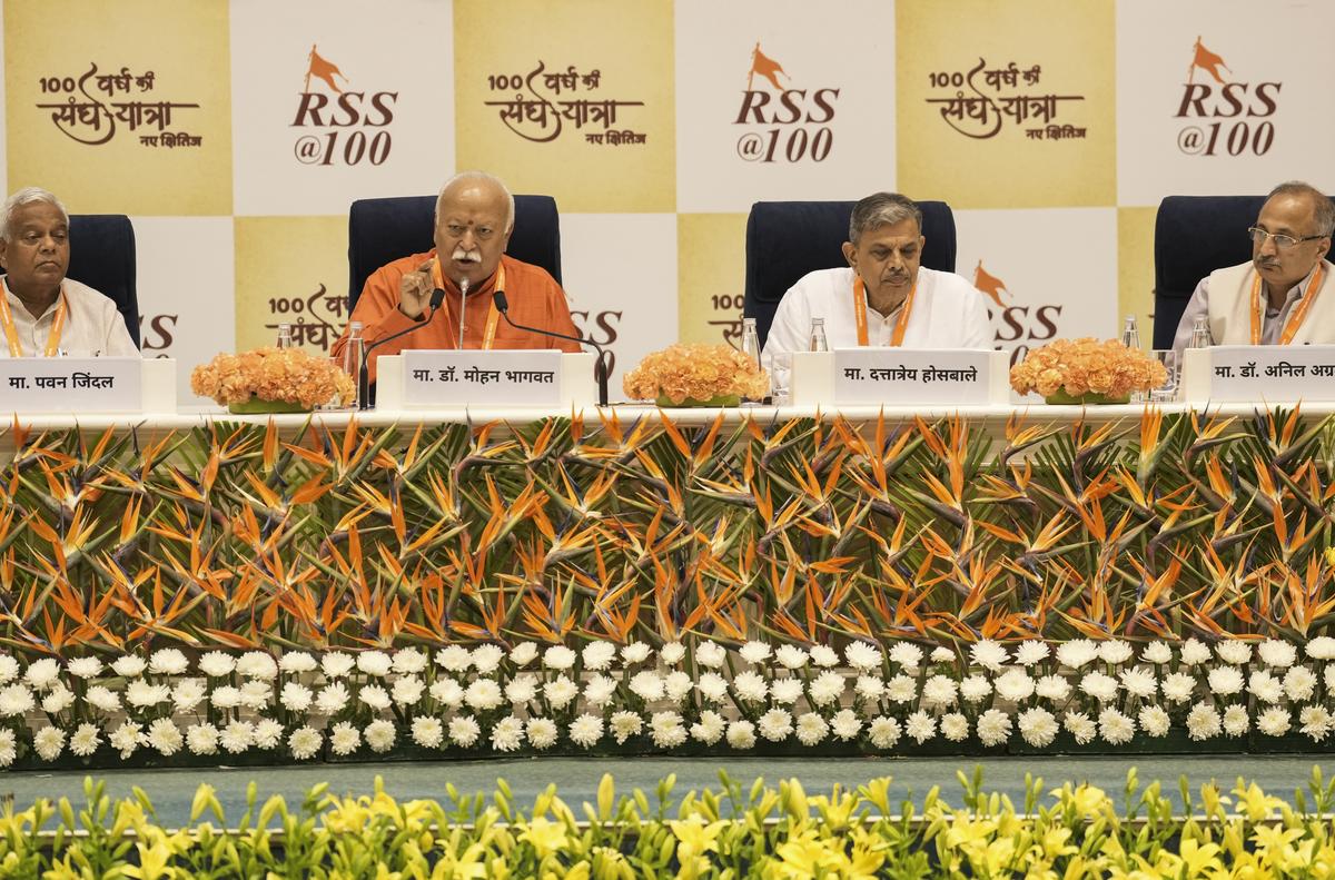 Mohan Bhagwat (second from left), who turns 75 on September 11, spoke for more than four hours over three days, and answered questions at a recent event in New Delhi. The RSS will mark its 100th anniversary in October.