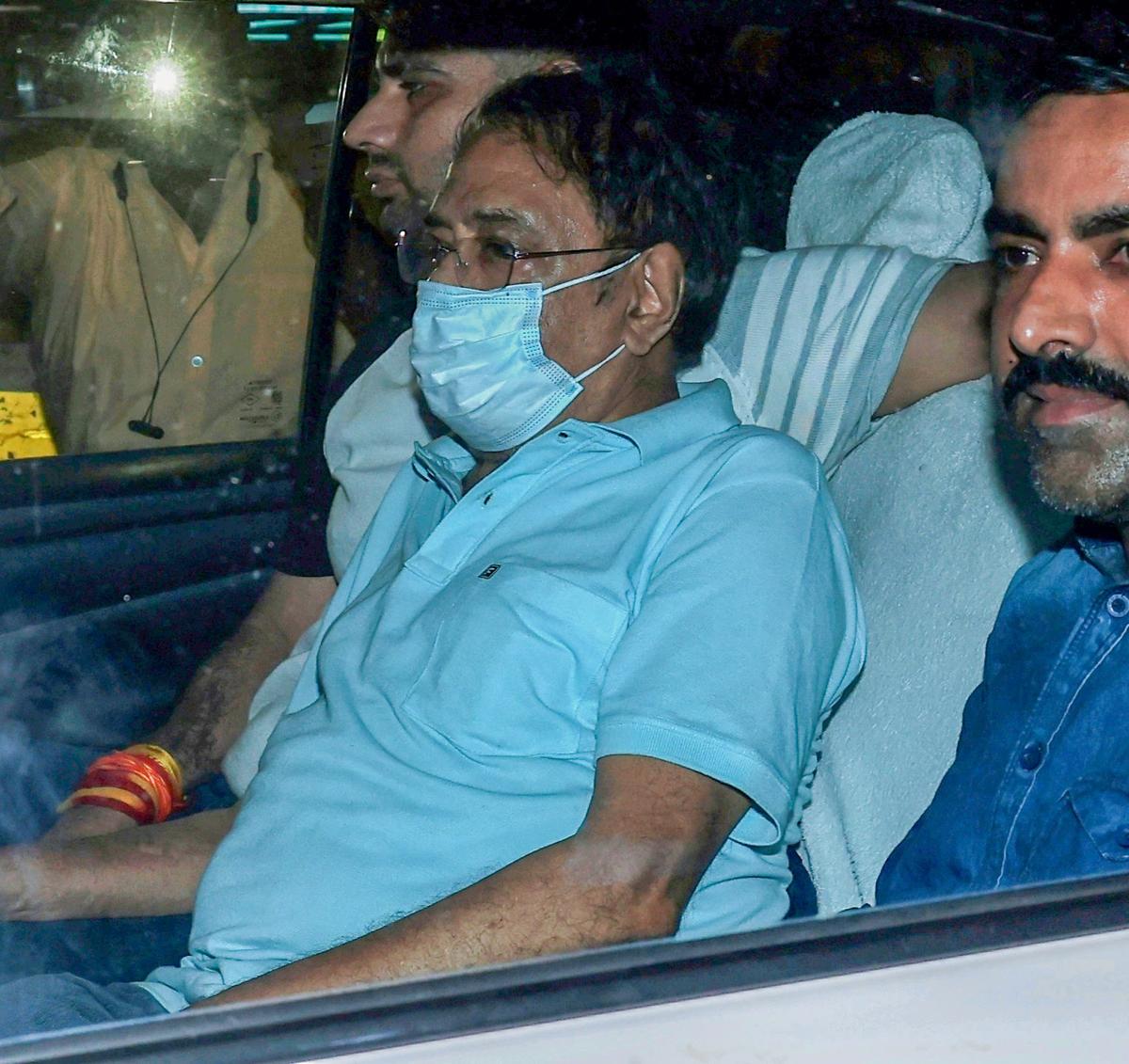 G. Ranganathan, proprietor of Sresan Pharma, which manufactured the Coldrif cough syrup linked to the deaths of several children in Madhya Pradesh, being produced in Saidapet Court for remand in Chennai.