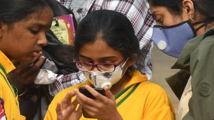 दिल्ली वायु प्रदूषण लाइव: पराली जलाने पर याचिका पर सुप्रीम कोर्ट सुनवाई करेगा

