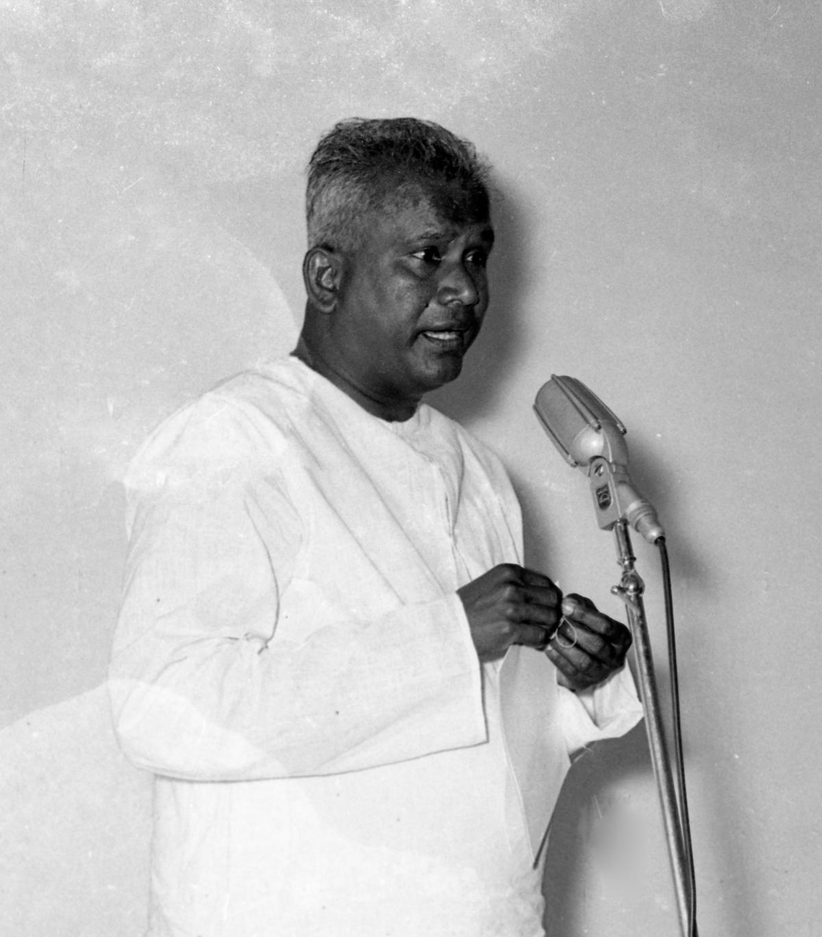 पी. कक्कन. फ़ाइल 