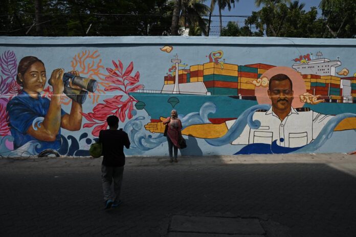 फोर्ट कोच्चि में फियरलेस कलेक्टिव म्यूरल।