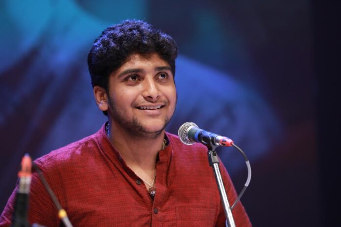 सिद्धार्थ बेलमन्नू.